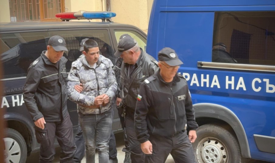 Оставиха в ареста убиеца на Маги от Хасково