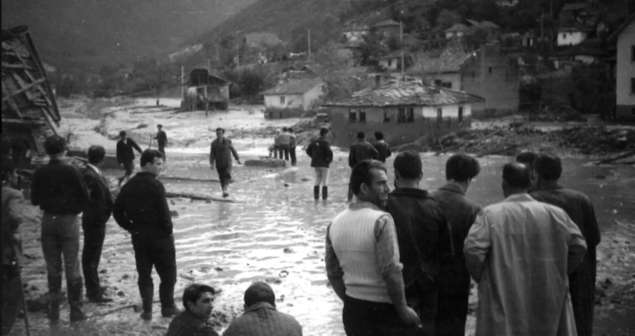По цели коли с ковчези: 60 години от деня, в който калта погълна село Згориград