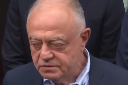 СТРАСТИ И НЕВОЛИ! Атанас Атанасов: Разделението на парламентарната група е политическа грешка (ВИДЕО)