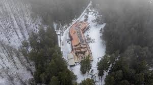 Отвориха пътя към зловещата хижа Петрохан