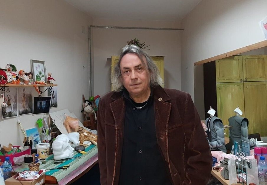 Директорът на Държавния куклен театър в Търговище Русан Стаменов е починал