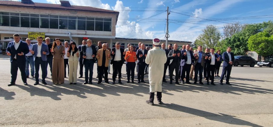 ДПС почете жертвите на т.нар. Възродителен процес (СНИМКИ)