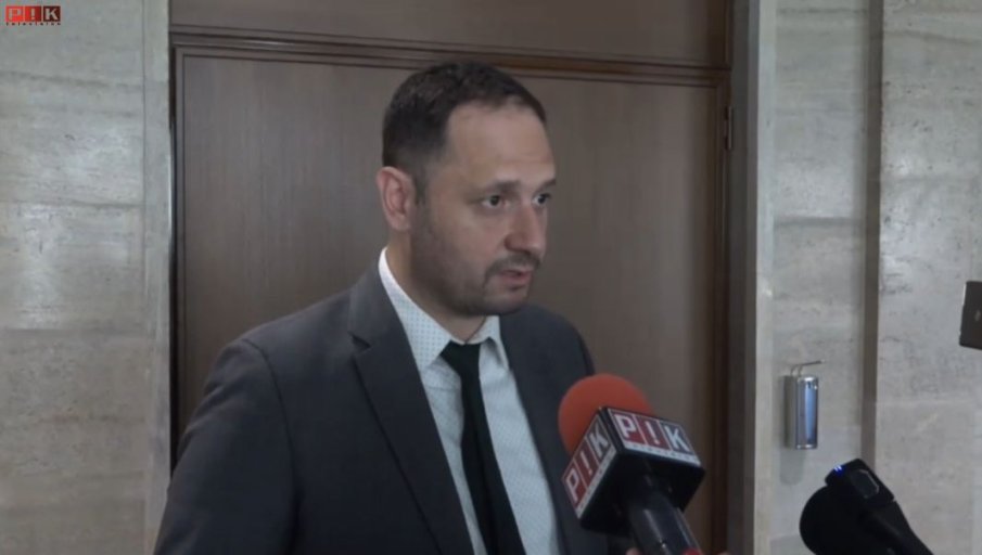 Петър Витанов ЕКСКЛУЗИВНО пред ПИК: Надявам се геополитиката в Евровизия да отстъпи пред таланта - няма по-добро място за живеене в света от Европа (ВИДЕО)