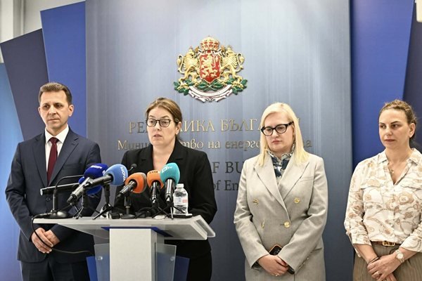 Освободиха целия борд на БЕХ, бивш министър поема шефския пост