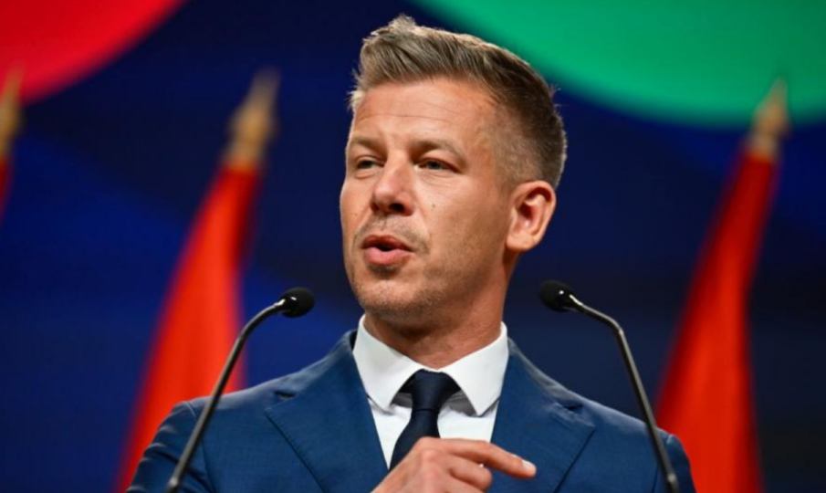 ЛИЧЕН ПРИМЕР: Новият унгарски премиер намали заплатата си наполовина