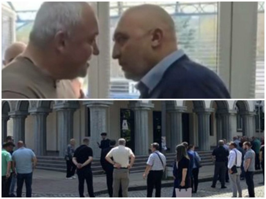 НАПРЕЖЕНИЕТО СЕ ПОКАЧВА! Голяма подкрепа за Ерол Мюмюн - активисти на ДПС се събират на спонтанен протест пред полицията (СНИМКИ)