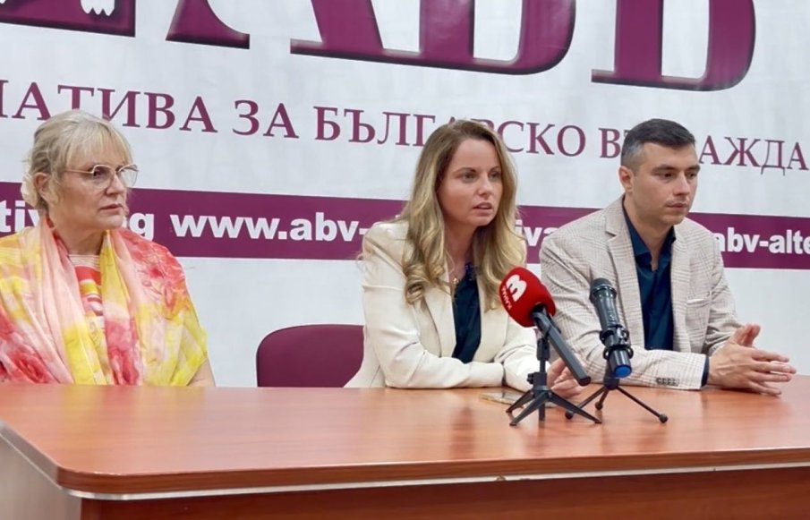 По инициатива на Пламена Заячка експерти обсъдиха мерки срещу зависимостите сред младите хора