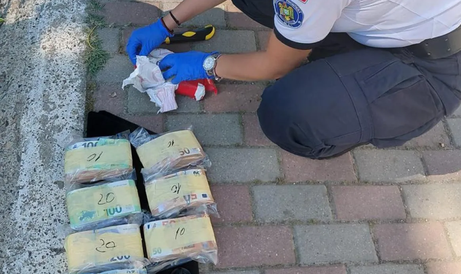 Издирван украинец опита да влезе в България с над 343 000 скрити евро (ВИДЕО)