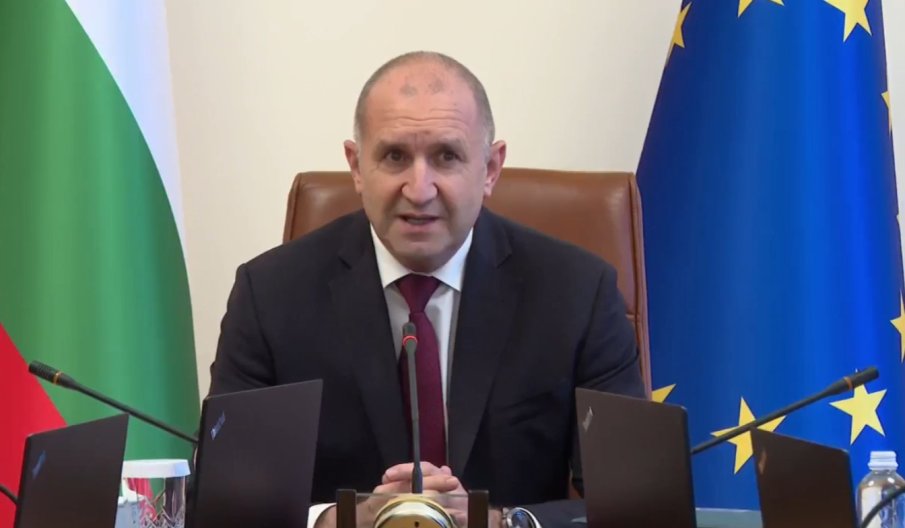 ИЗВЪНРЕДНО! Радев развърза ръцете на МВР и разпореди на земеделския министър да направи спешна проверка притискани ли са български производители (ВИДЕО)