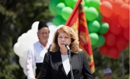 Йотова на Илиева нива: Задачата ни е да оставим мирен свят за децата си - да няма никога повече майчини и детски сълзи, и прекършени криле на деца