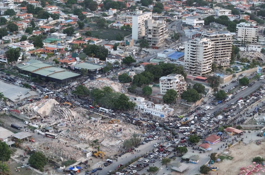 Жертвите на земетресенията във Венецуела вече са 1450, 5000 са в неизвестност (ВИДЕО)