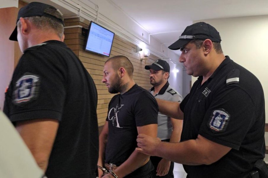 Ловешкият съд ще гледа мярката на обвинен за двойно убийство в Угърчин