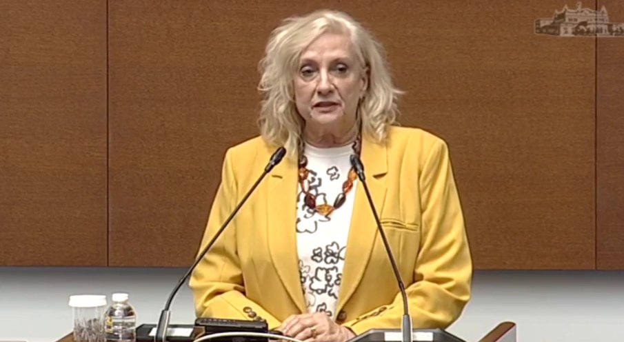 РАЗБИВАЩО! Искра Михайлова срина ръководството на парламента заради клеветите и лъжите по адрес на Пеевски: Жалка процедура! Казахме на българските граждани да не пътуват, защото ги следят (ВИДЕО)
