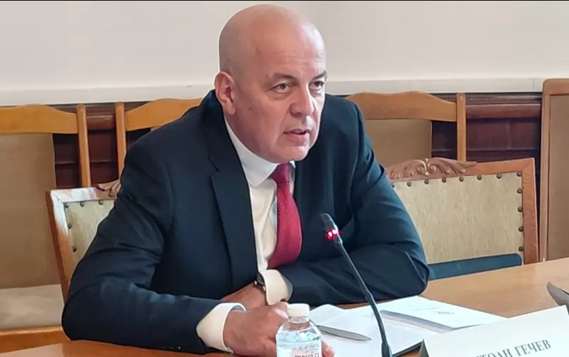 ОТ ПОСЛЕДНИТЕ МИНУТИ: Парламентът преизбра Антоан Гечев за шеф на Държавна агенция Разузнаване