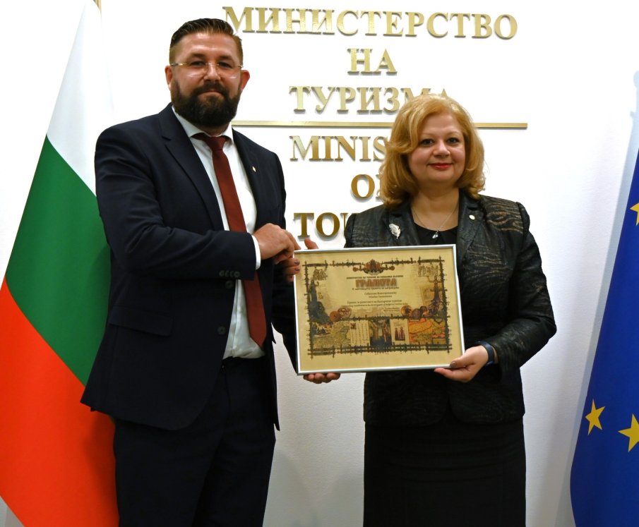 Министър Илин Димитров: Подготвяме нови инициативи за повече туристи от Румъния през цялата година