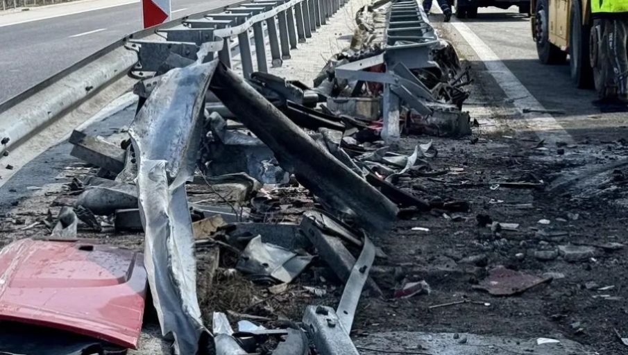 Тежка катастрофа на Прохода на Републиката, има загинал