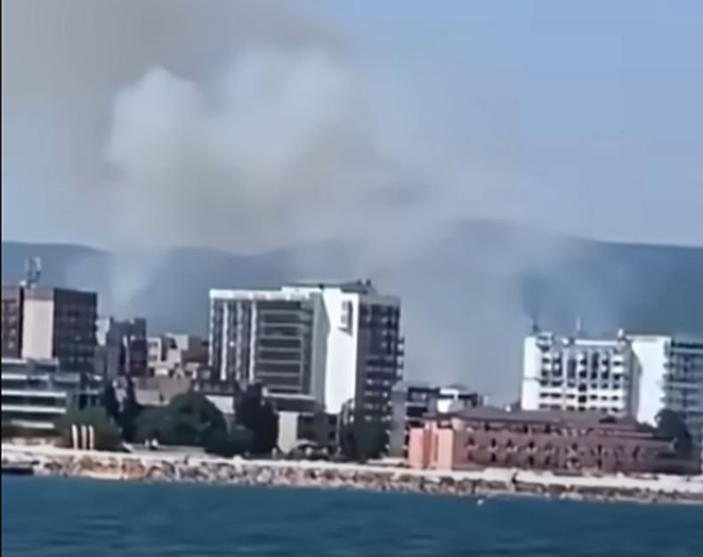 Пожар избухна в Свети влас (ВИДЕО)