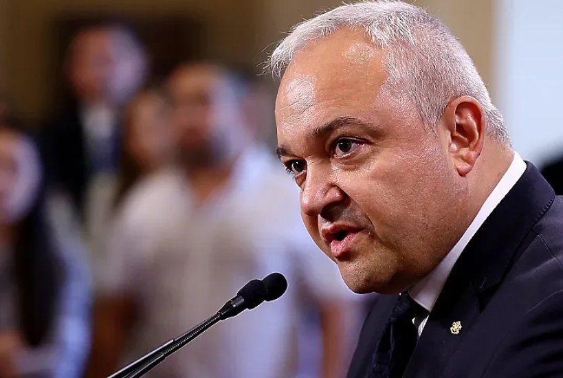 ТРИТЕ ФАЛШИВИ ОПОРКИ на Демерджиев и хористите му от кръга Капитал