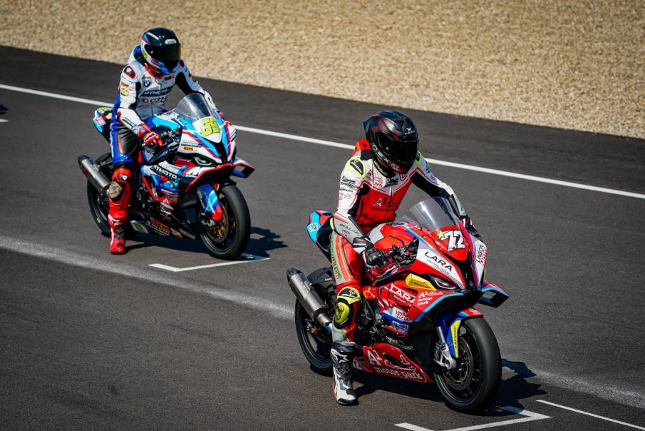Международният шампионат BMU European Road Racing Championship 2026 идва в България от 24 до 26 юли