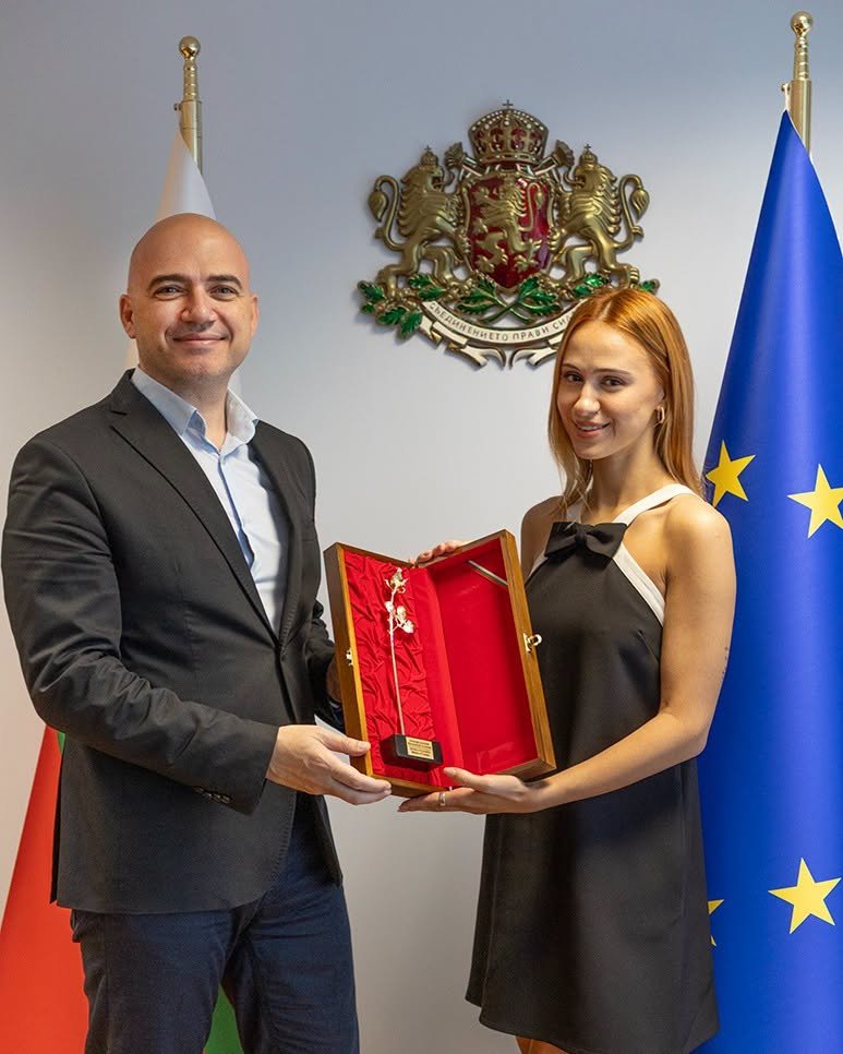 И Мария Бакалова става посланик на българския туризъм