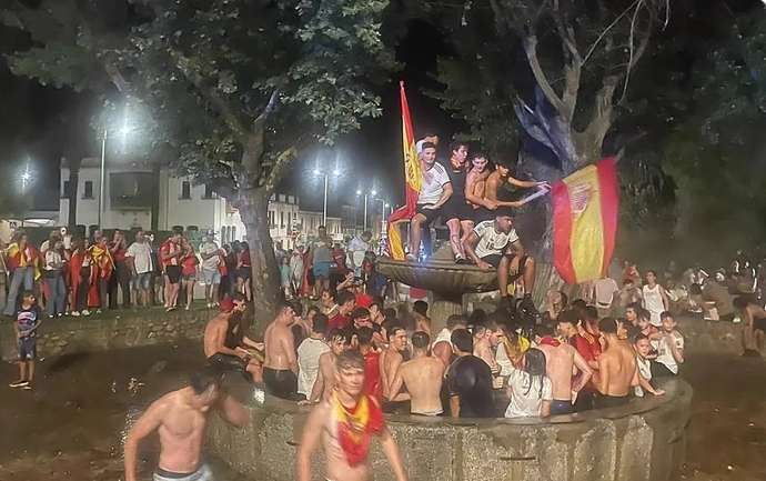Празненствата в Испания завършиха с трагедия: Загина 13-годишно момче