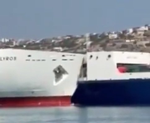 Пътнически ферибот и товарен кораб се сблъскаха край гръцкия остров Крит (ВИДЕО)