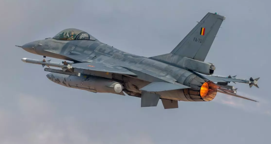 Изтребител F-16 е свалил дрон, нарушил румънското въздушно пространство