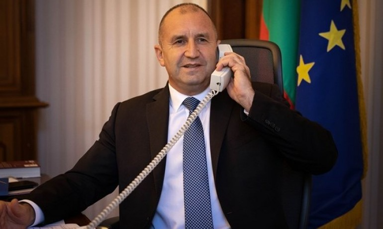 Радев се чу по телефона с министъра на енергетиката на САЩ - ето какво обсъдиха