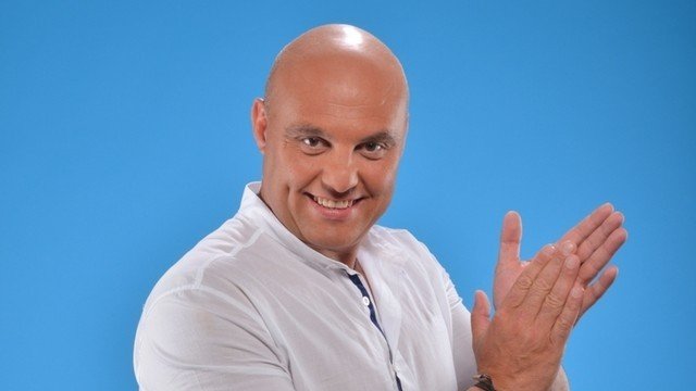 НА РЪБА НА ОТЧАЯНИЕТО! Иво Танев с ШОКИРАЩО ПРИЗНАНЕ - пил магарешка урина, за да възвърнe гласа си