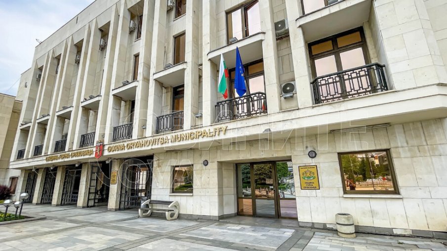 Разследват незаконно подслушване на служители в Oбщина Горна Оряховица