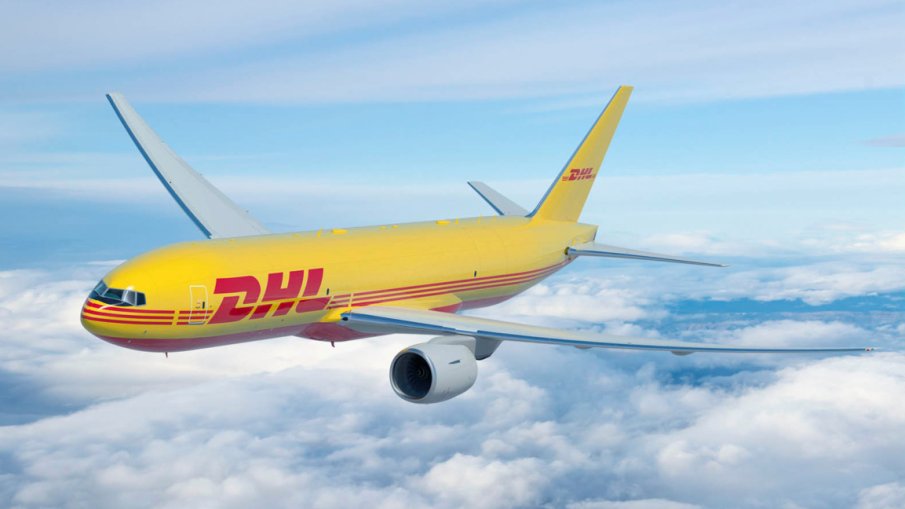 Самолет на DHL се сблъска с дрон край летището на Лайпциг