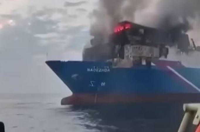 Трима моряци са тежко ранени при удар с дрон срещу турски товарен кораб в Черно море