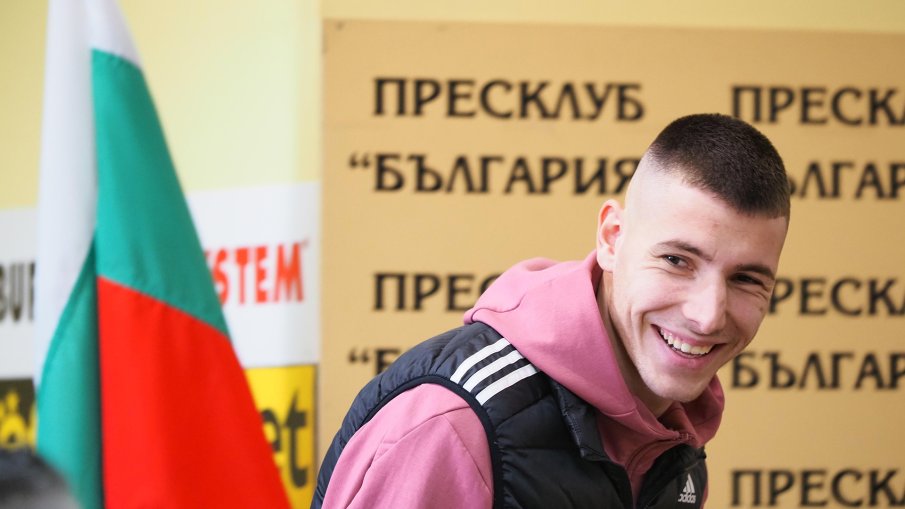 Нов златен полет на Божидар Саръбоюков?