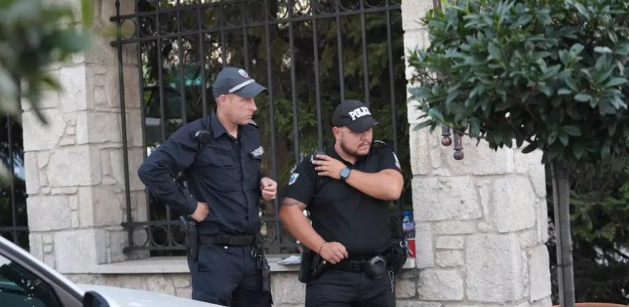 Ресторанът в Драгалевци след вчерашната акция остава под полицейска охрана