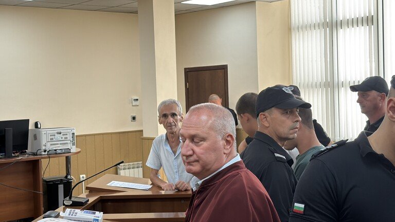 Съдът решава дали да остави в ареста новите трима обвинени за убийството на Георги Кузев