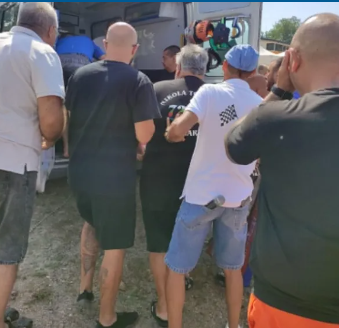 Скутер мина през главата на състезател по водомоторни спортове