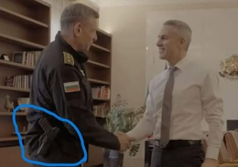 Журналистка за кампанията Гюров, Кандев и аз: Който я е измислил, е ТОП агент на Путин, пратен да провали величавата двойка супермени