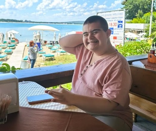 СЪРЦЕРАЗДИРАТЕЛНО: Майка на дете със синдром на Даун търси причините за смъртта му: Не искам съжаление. Искам истината!