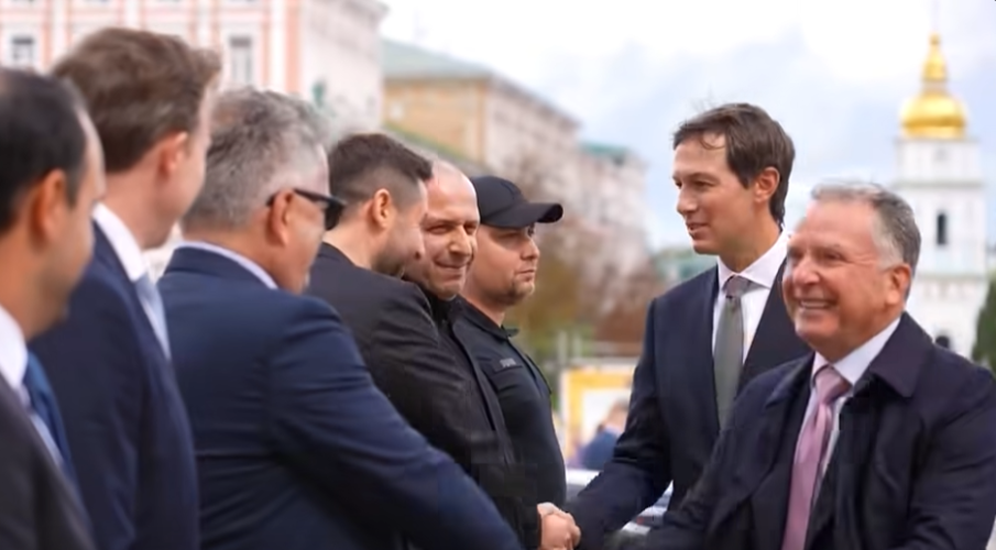 Специалните пратеници на Тръмп - Уиткоф и Къшнър пристигнаха в Киев с влак