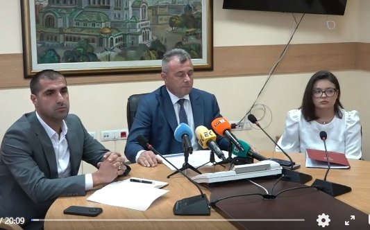 СУПЕР АКЦИЯ В СОФИЯ: Удариха големи имотни измамници
