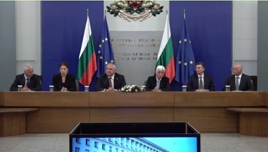 След Съвета по сигурност при Румен Радев: Властта започва набавянето на антидрон системи (ВИДЕО)