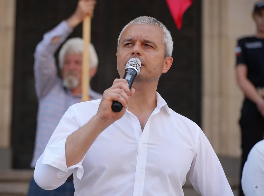 НАЙ-ПОСЛЕ! Eто ги кандидатите на Възраждане
