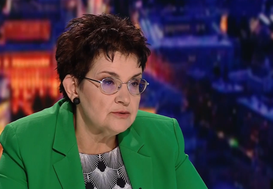 Людмила Петкова: Данъкът върху свръхпечалбите е мярка за овладяване на инфлацията