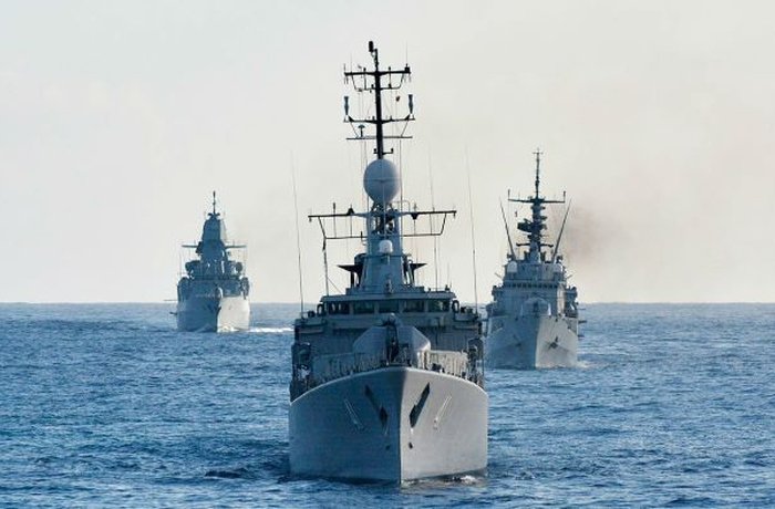 България поема командването на противоминната група в Черно море