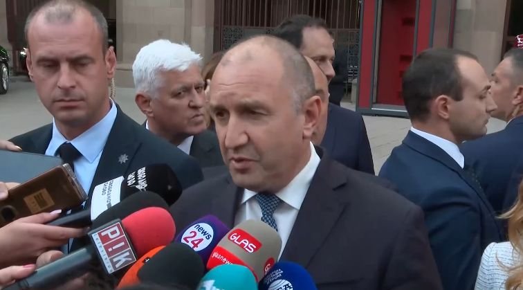 Румен Радев: Няма пряка заплаха за националната сигурност на България (ВИДЕО)
