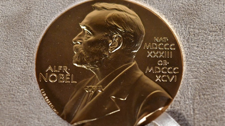 Хенри Каган и Кенсо Соай спечелиха Нобеловата награда за химия