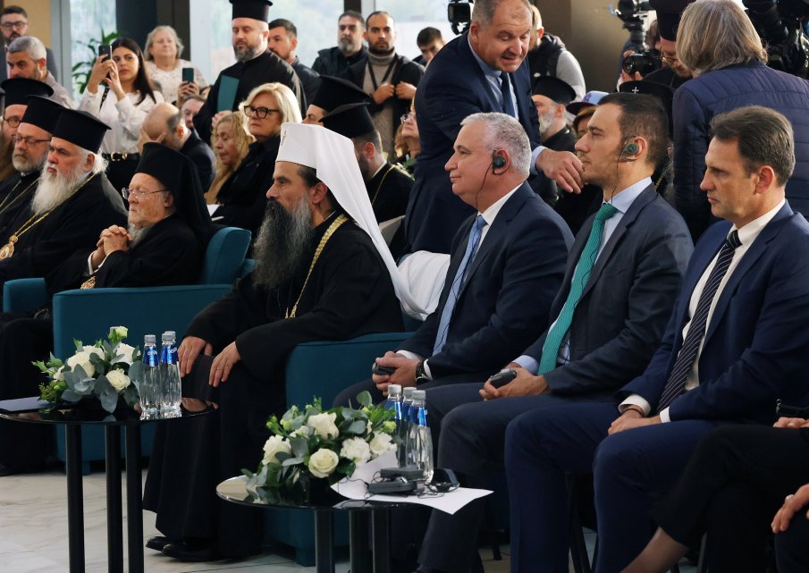 Патриарх Даниил посрещна Вартоломей, предстои обща света литургия в Рилския манастир