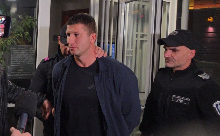 СКАНДАЛНИ РАЗКРИТИЯ: Някой наредил на охранителя от НСО да избута Колтуклиева? Мартин Варадинов признал пред разследващите, че си изпуснал нервите
