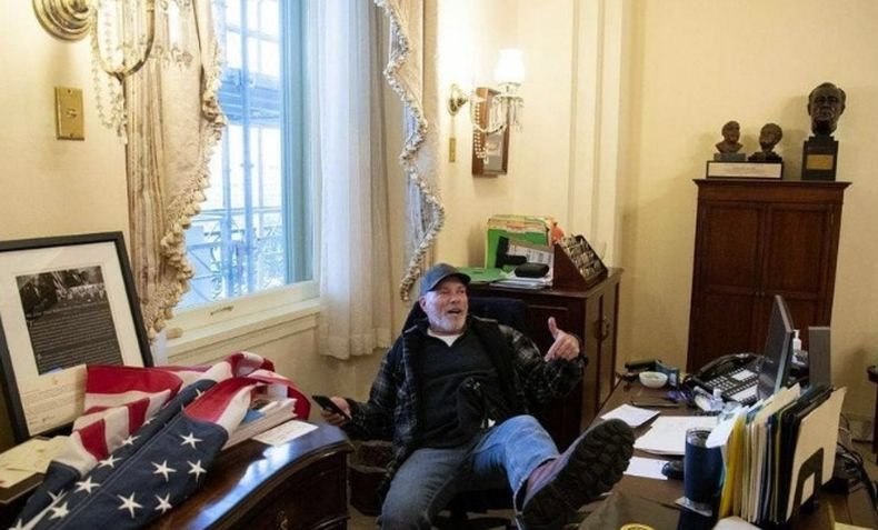 ЕС и НАТО призовават за зачитане на резултатите от изборите в САЩ