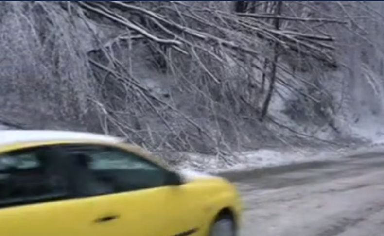 Пътят на Петрохан е почистен, а риск от внезапно срутване няма